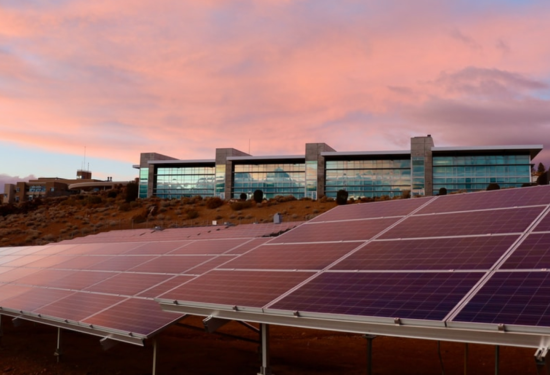 JTE Solar - Large Solar Panel Install Example